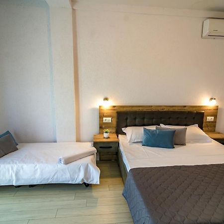 Hotel Casa Adiman Vama Veche Exteriér fotografie