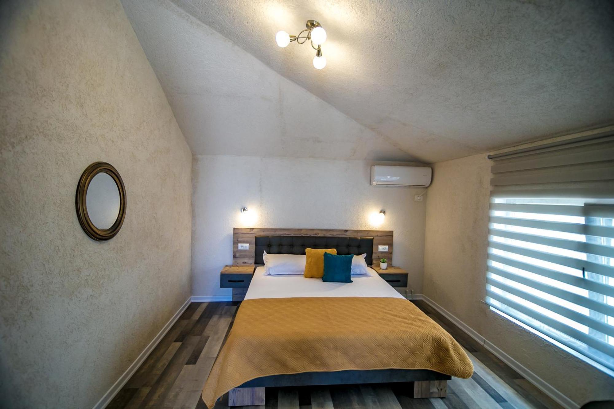 Hotel Casa Adiman Vama Veche Exteriér fotografie