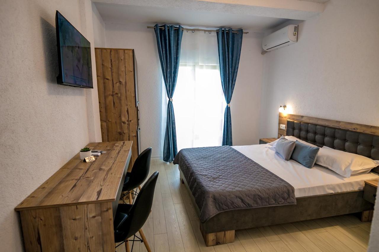 Hotel Casa Adiman Vama Veche Exteriér fotografie