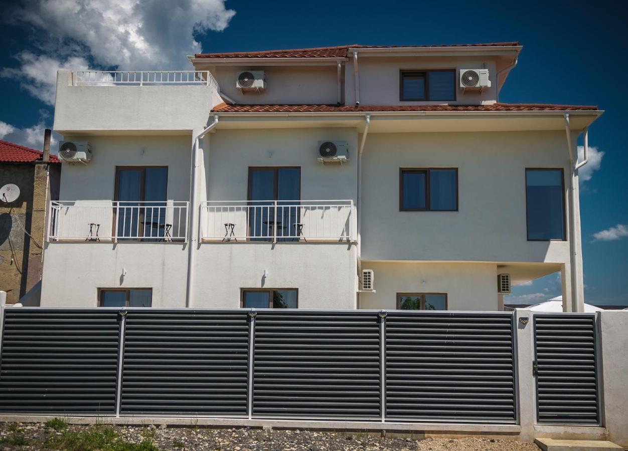Hotel Casa Adiman Vama Veche Exteriér fotografie