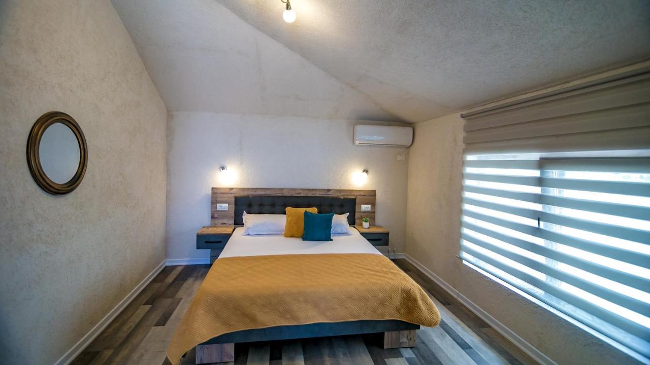 Hotel Casa Adiman Vama Veche Exteriér fotografie
