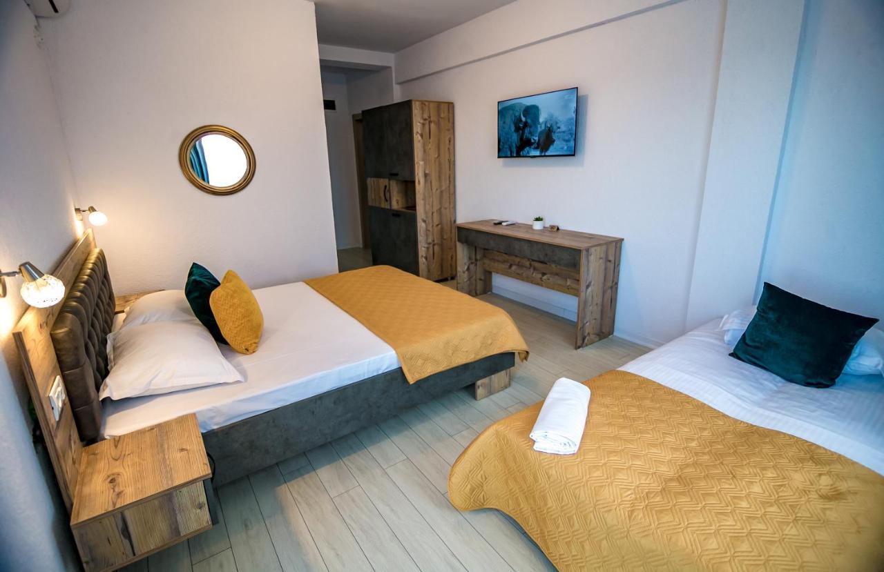 Hotel Casa Adiman Vama Veche Exteriér fotografie